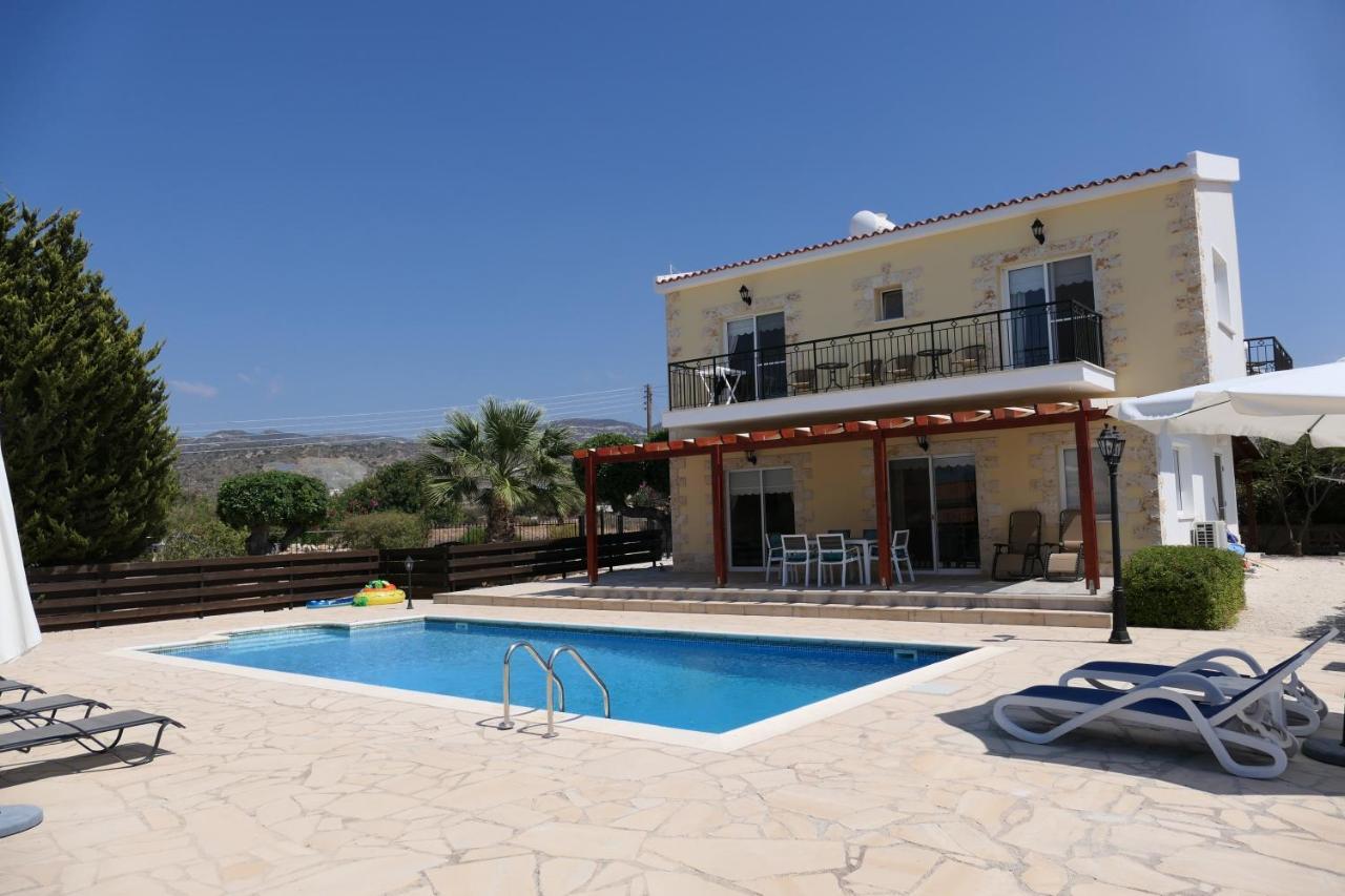 Villa Lilly Peyia Exterior foto
